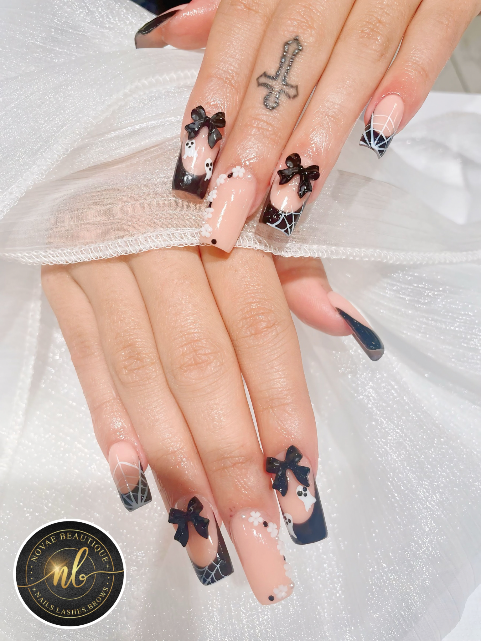 Novae Beautique Nails & Lashes nail photo 5